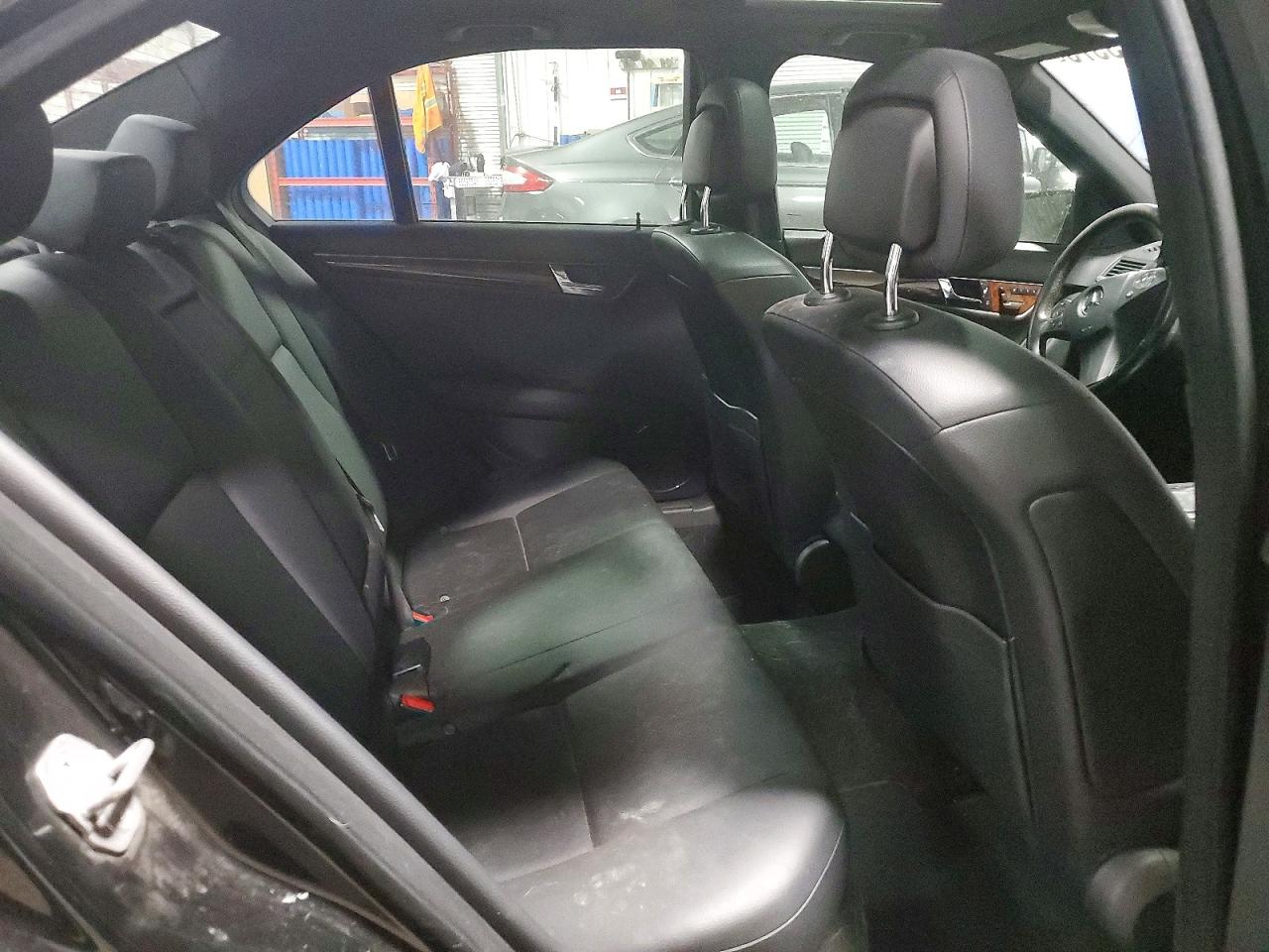 2011 MERCEDES-BENZ C 300 4MATIC photo 10
