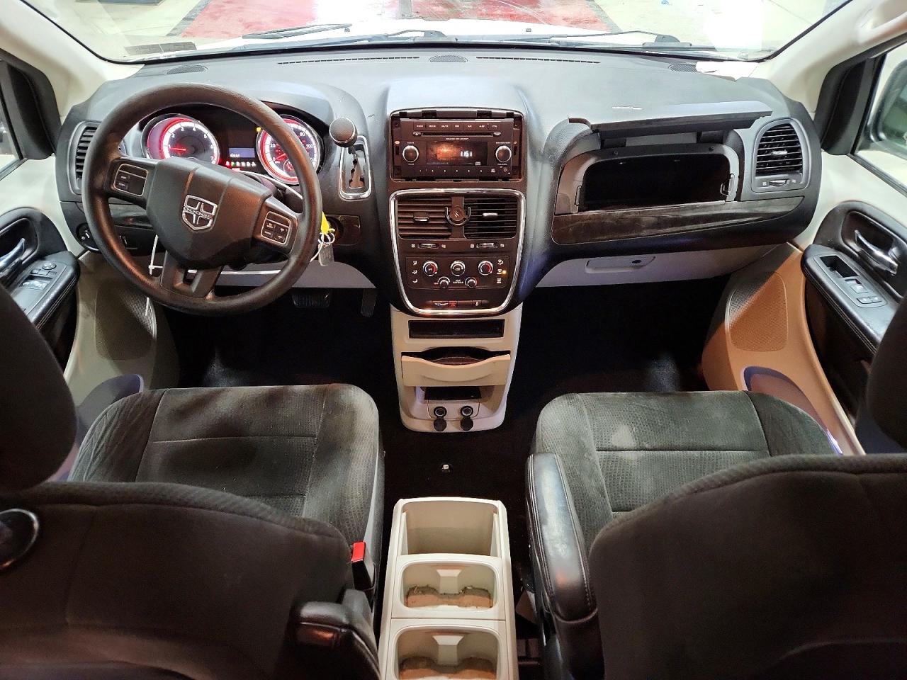 2012 DODGE GRAND CARAVAN SE photo 8