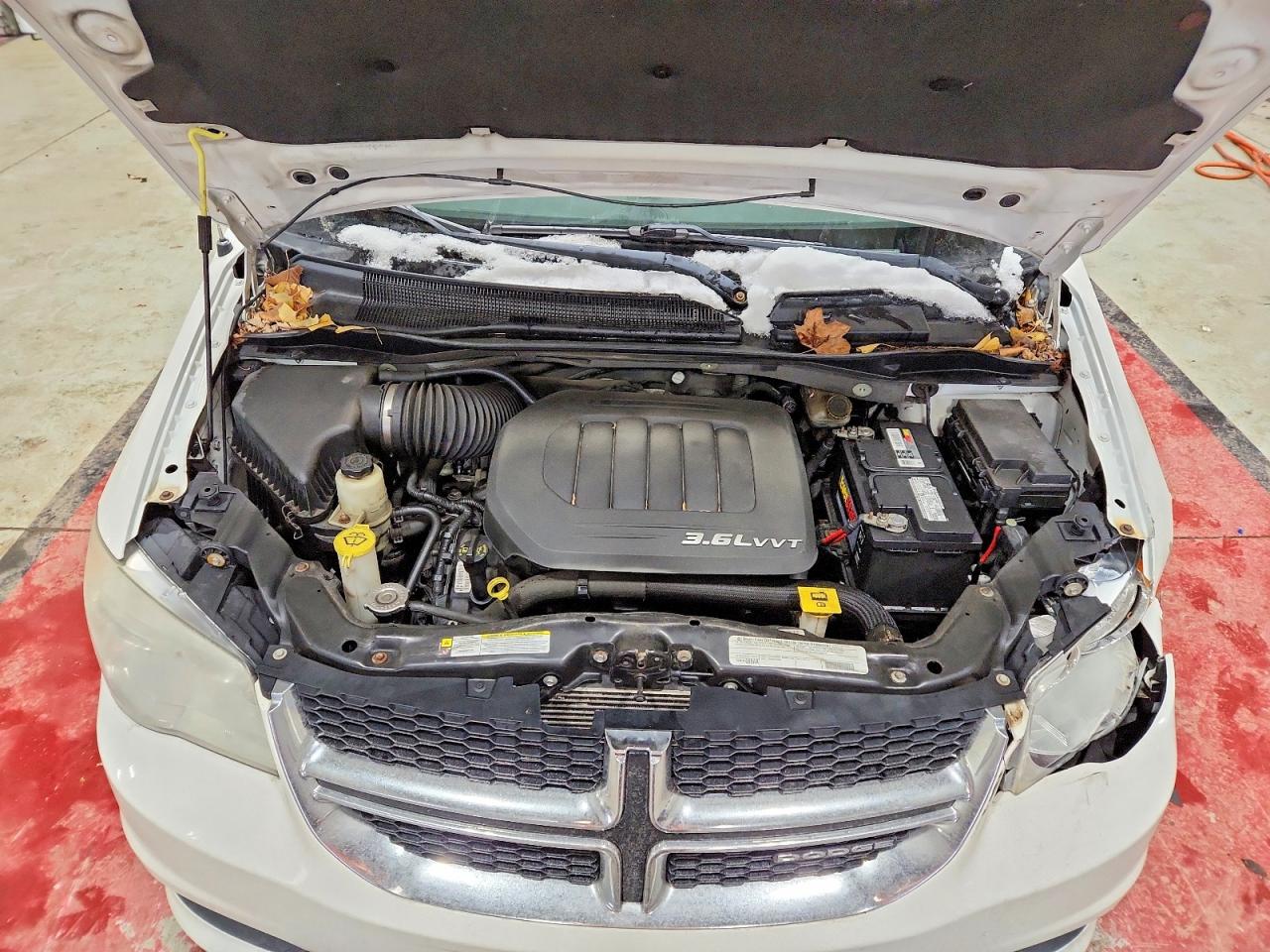 2012 DODGE GRAND CARAVAN SE photo 12