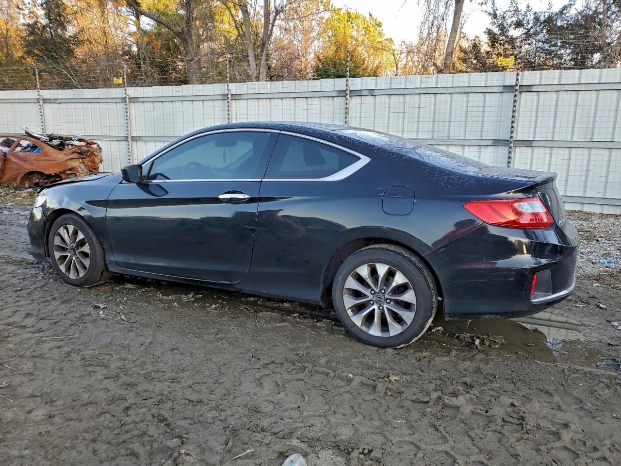 2015 HONDA ACCORD LX-S photo 2