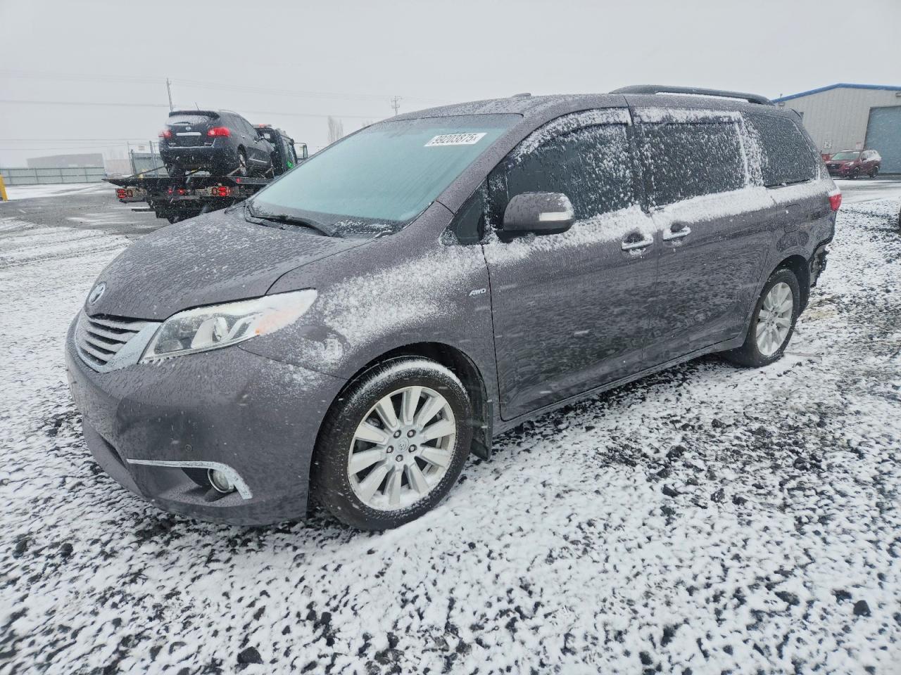 2017 TOYOTA SIENNA
