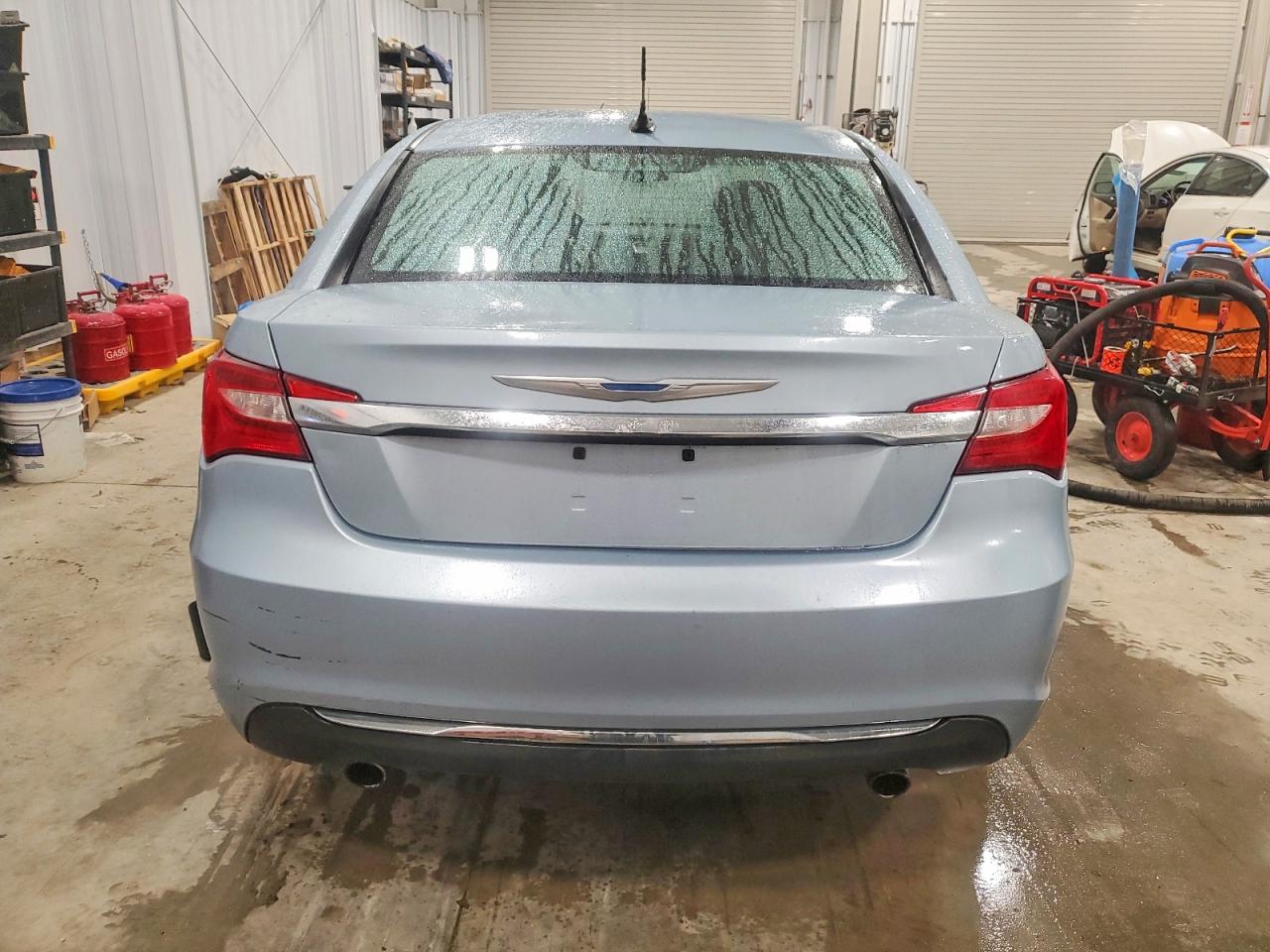 2013 CHRYSLER 200 LIMITED photo 6