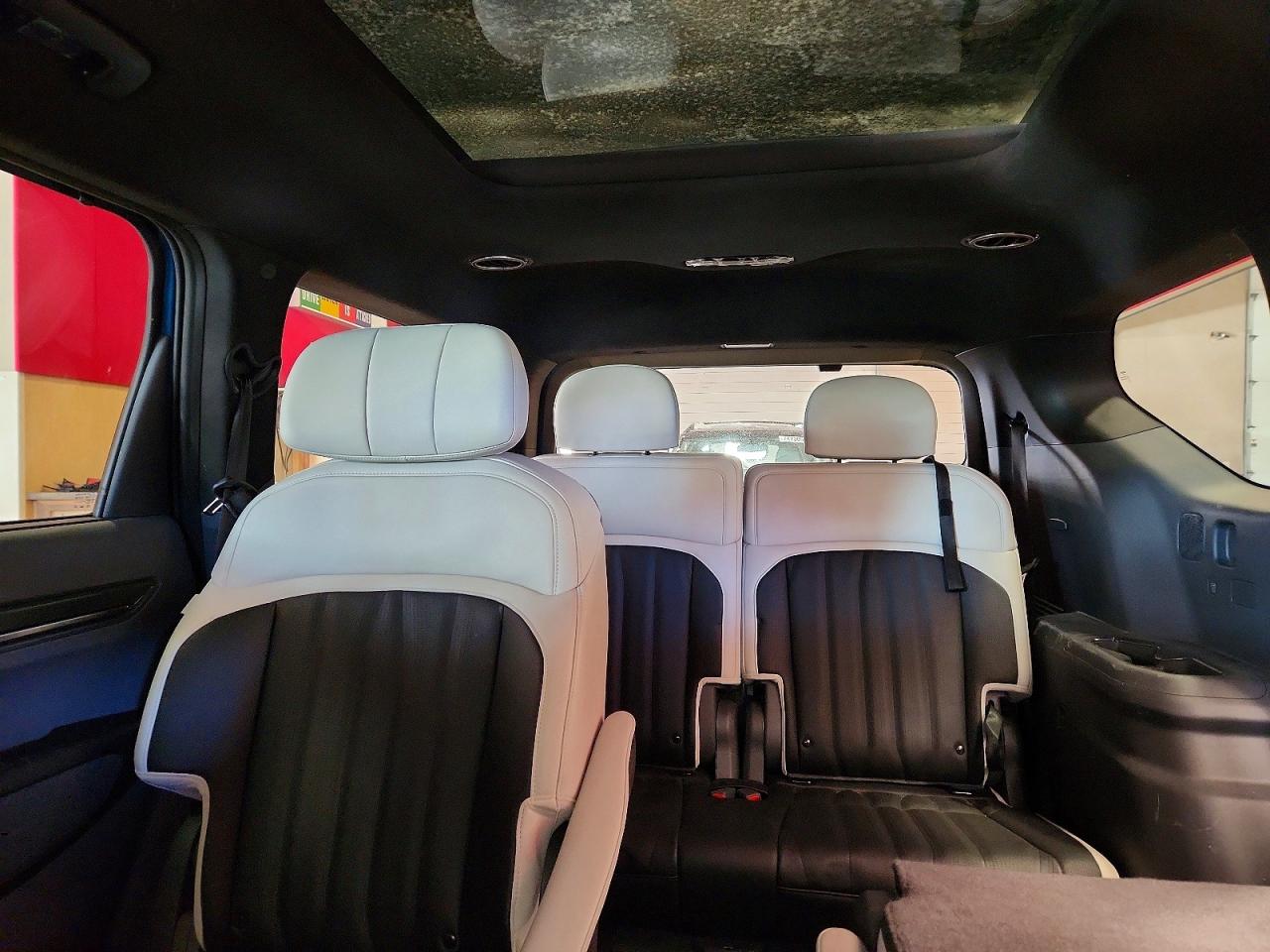 2024 KIA EV9 GT-LINE photo 10
