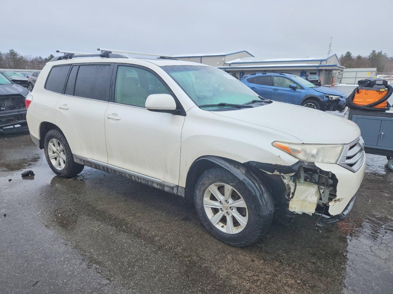 2012 TOYOTA HIGHLANDER BASE photo 4
