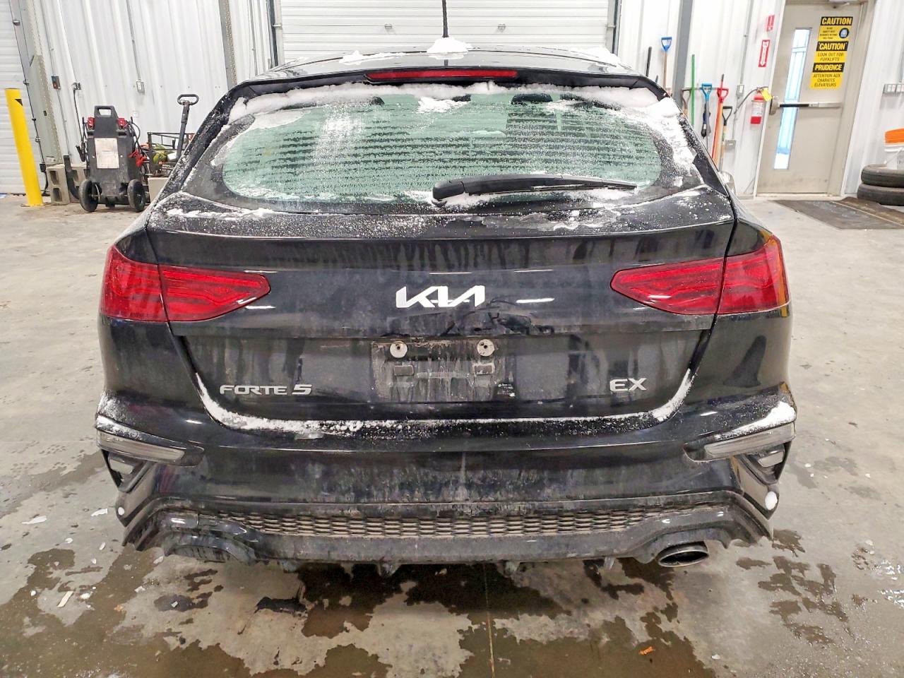 2024 KIA FORTE EX photo 6