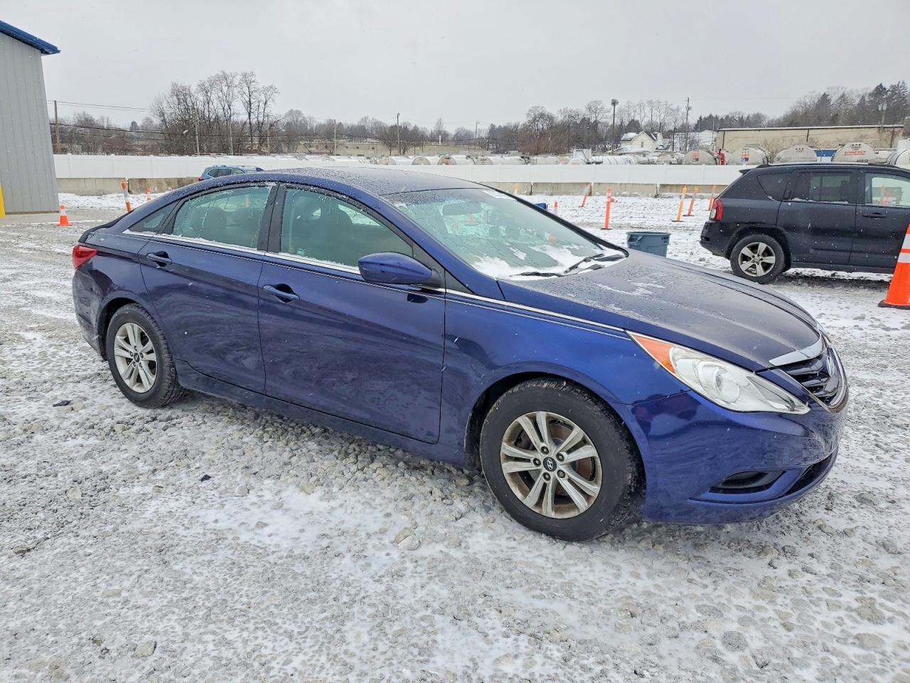 2011 HYUNDAI SONATA GLS photo 4