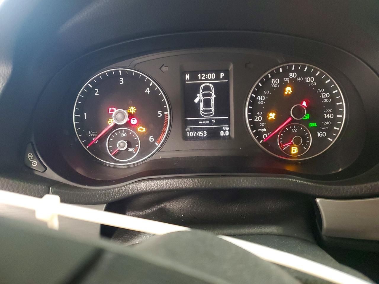 2014 VOLKSWAGEN PASSAT SE photo 9