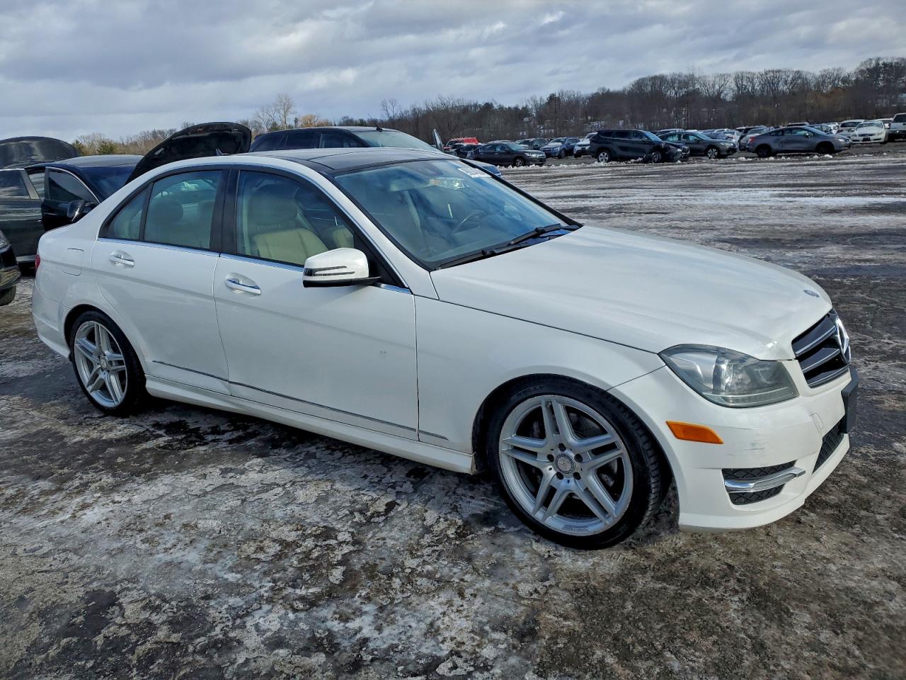 2014 MERCEDES-BENZ C 300 4MATIC photo 4