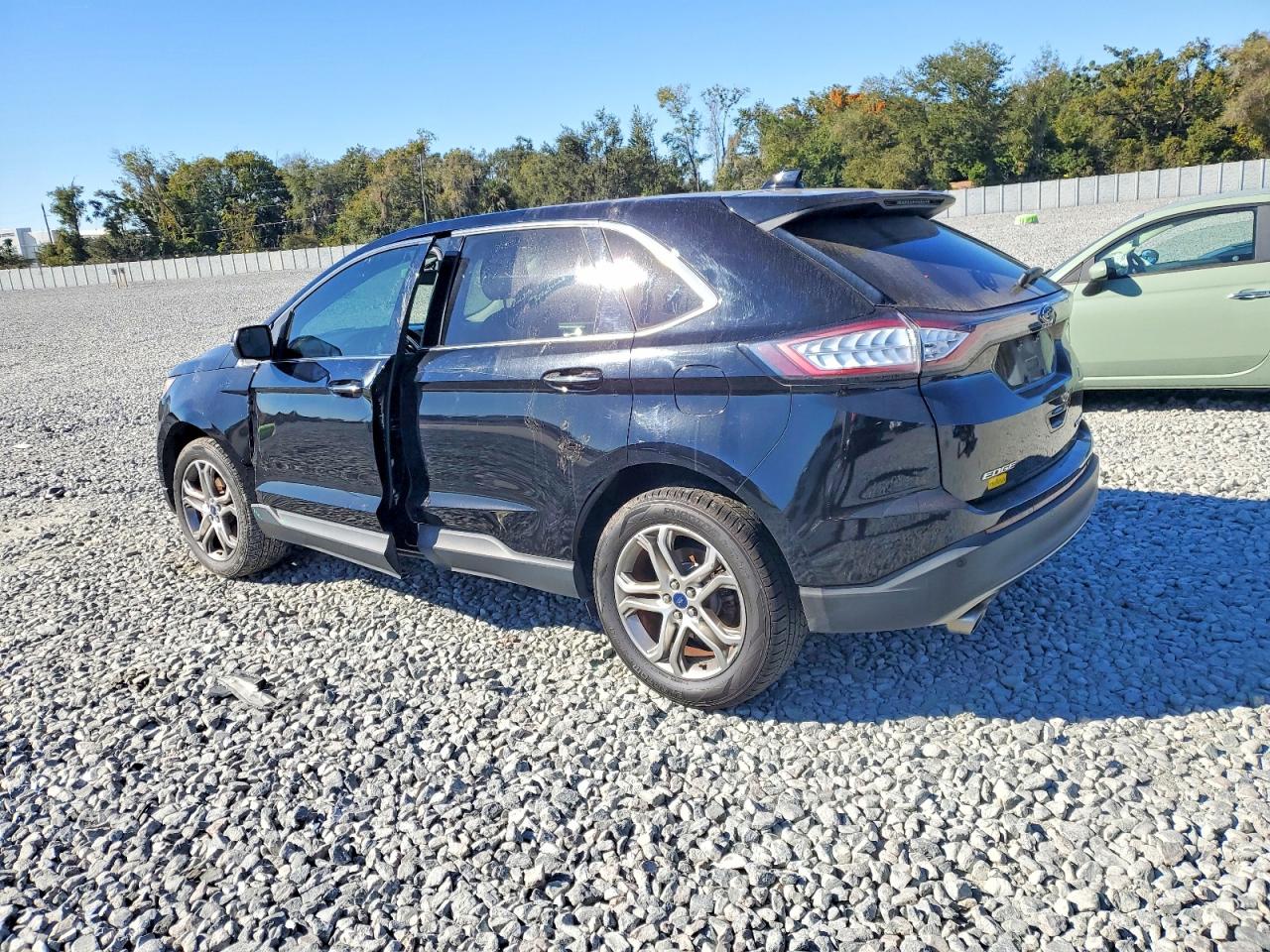 2016 FORD EDGE TITANIUM photo 2