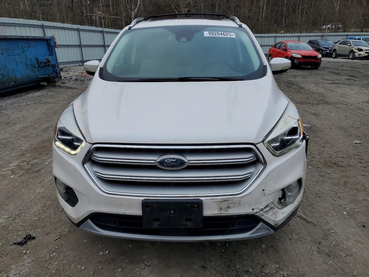 2018 FORD ESCAPE TITANIUM photo 5