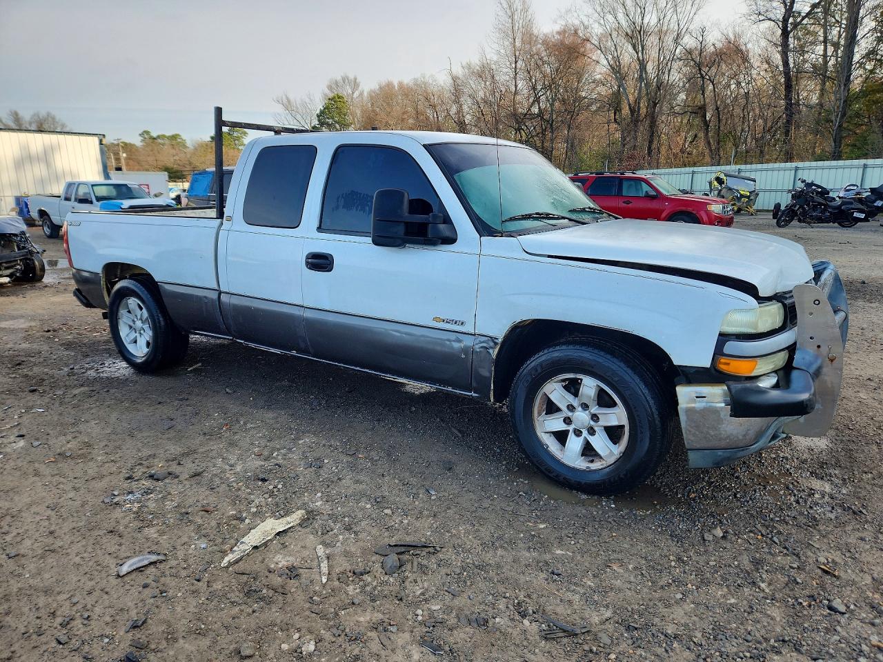 2002 CHEVROLET SILVERADO C1500 photo 4