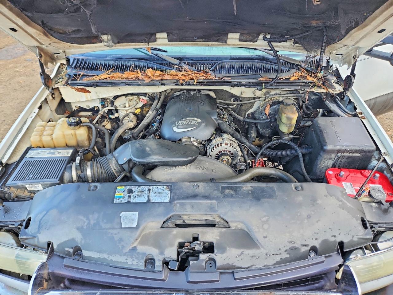 2002 CHEVROLET SILVERADO C1500 photo 11