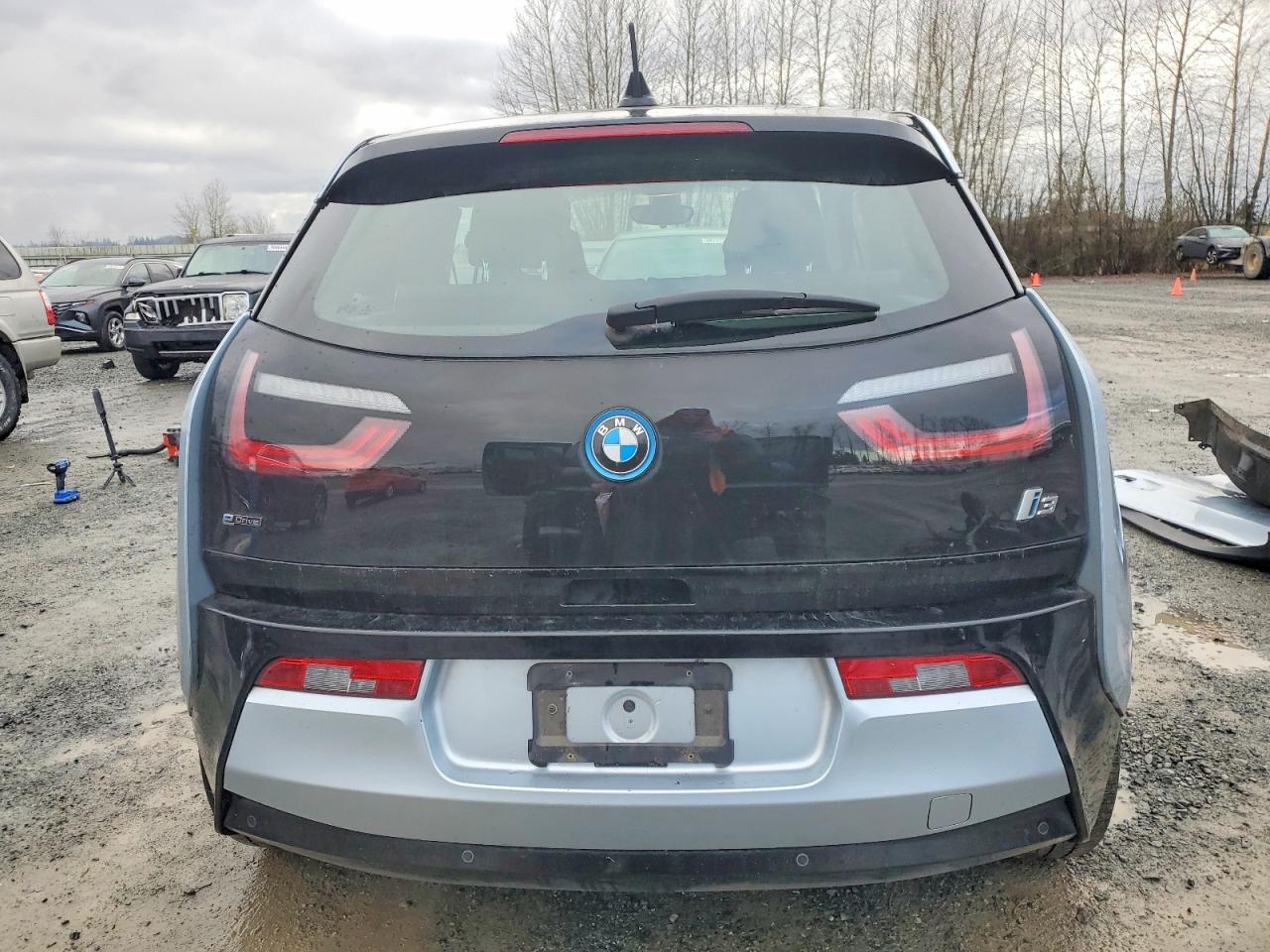 2017 BMW I3 BEV photo 6