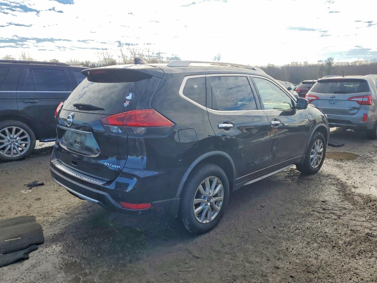 2020 NISSAN ROGUE S photo 3