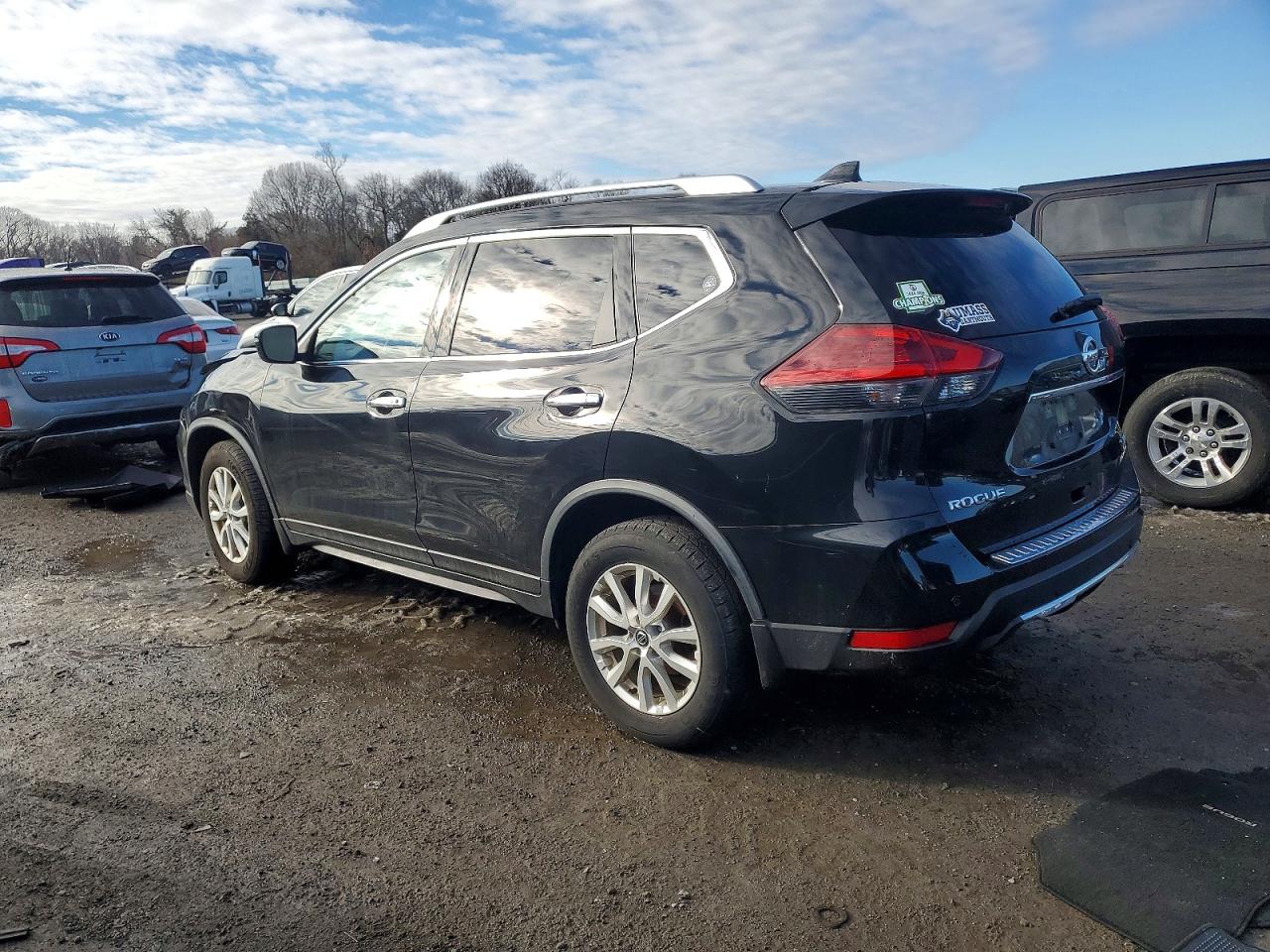 2020 NISSAN ROGUE S photo 2