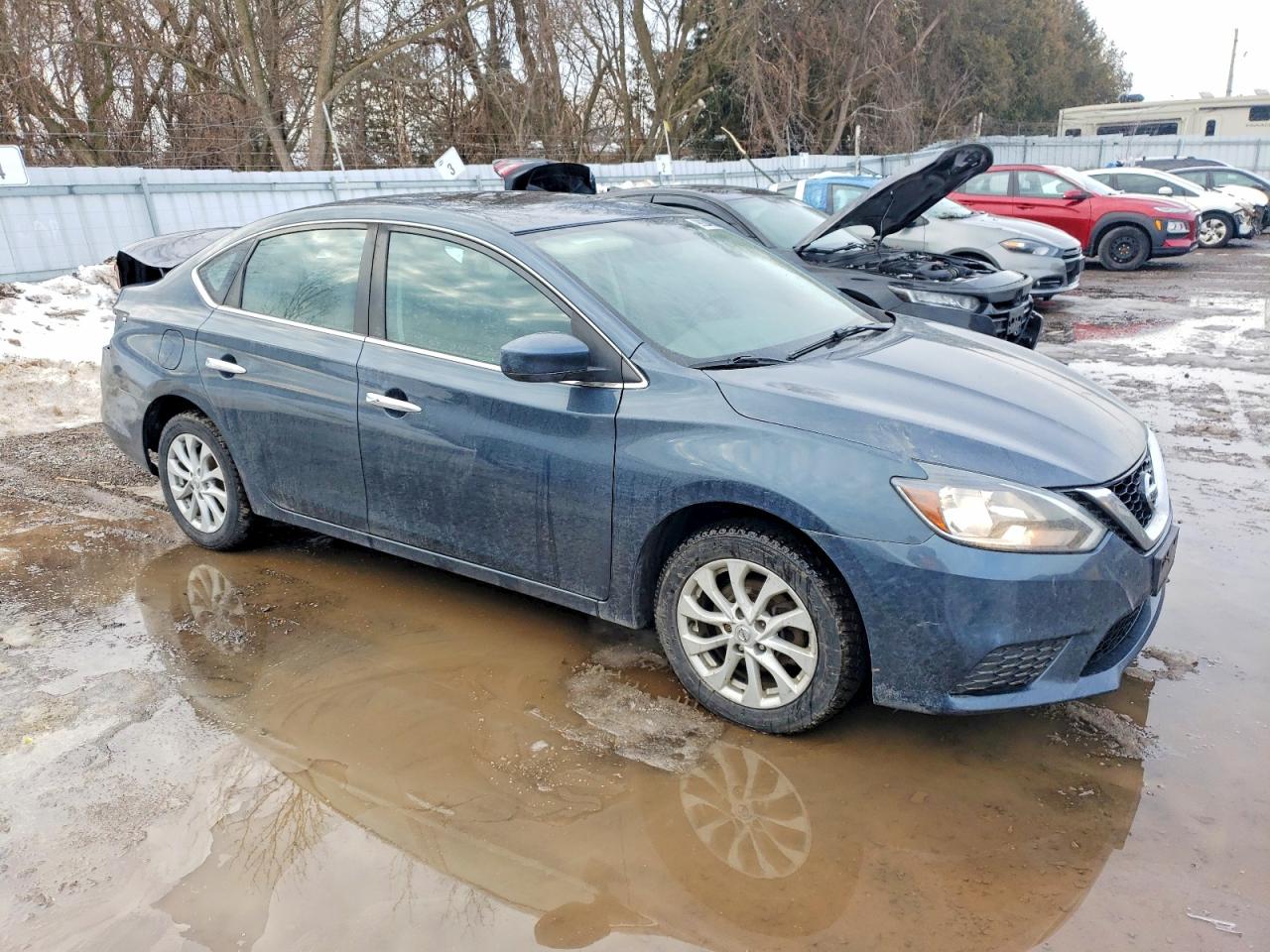 2017 NISSAN SENTRA S photo 4