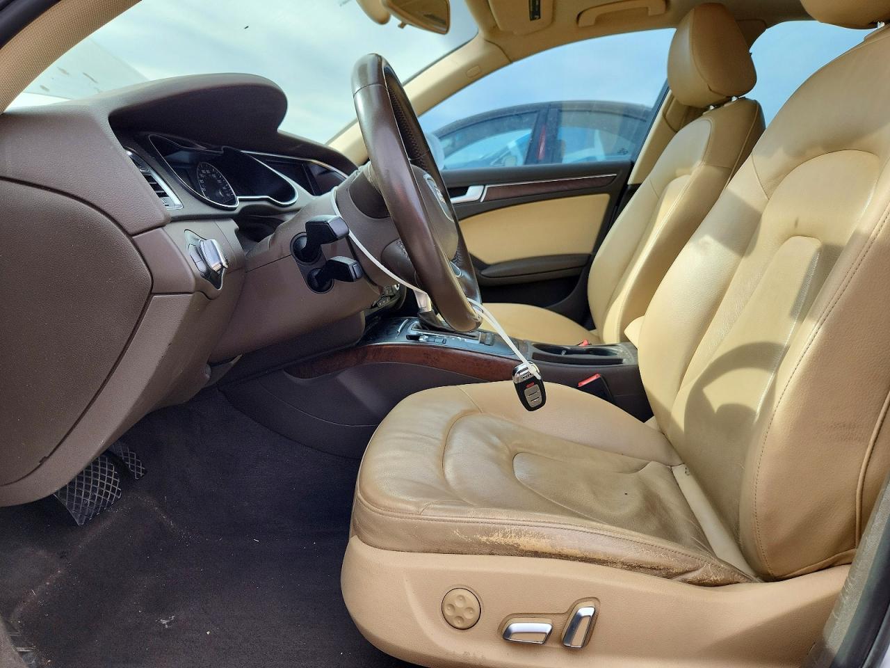 2015 AUDI A4 photo 6