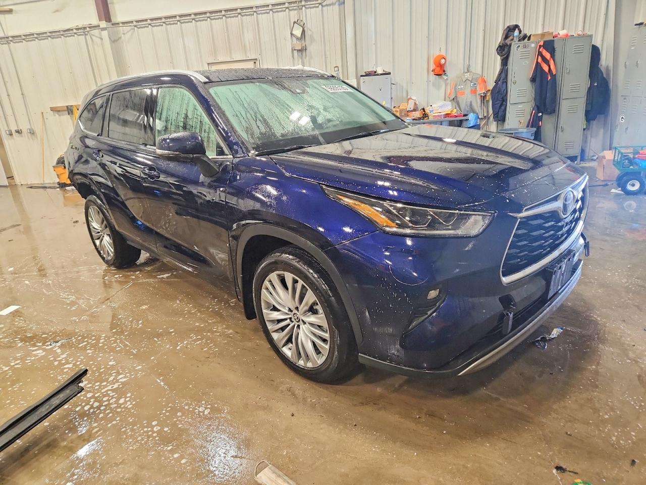 2022 TOYOTA HIGHLANDER PLATINUM photo 4