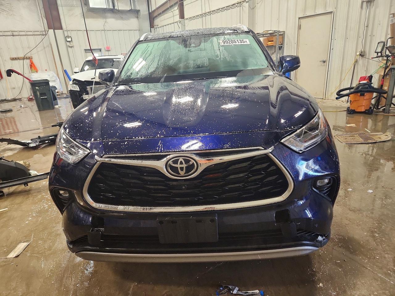 2022 TOYOTA HIGHLANDER PLATINUM photo 5