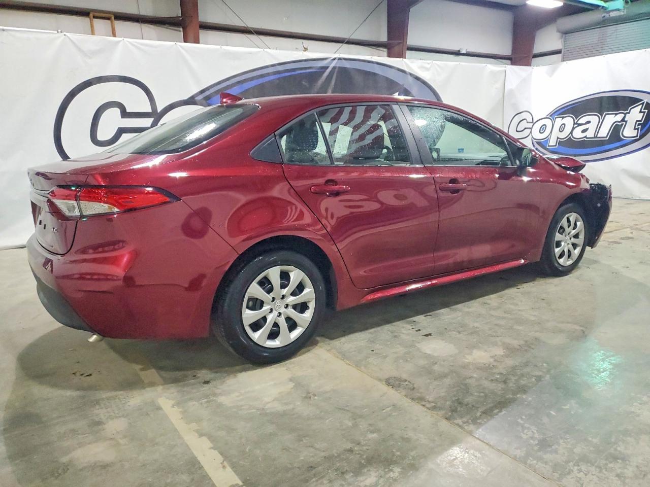 2024 TOYOTA COROLLA LE photo 3