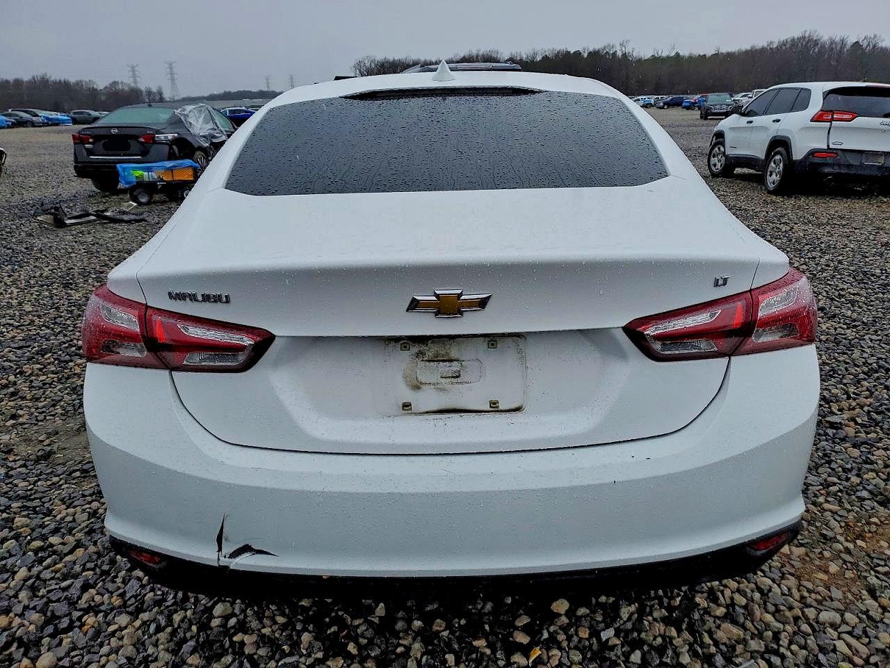 2021 CHEVROLET MALIBU LT photo 6