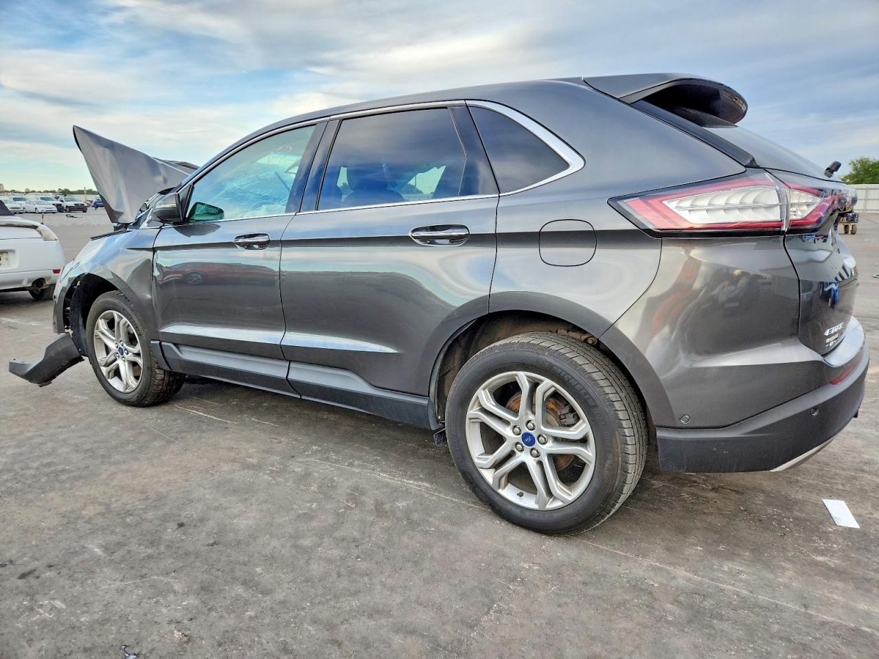 2017 FORD EDGE TITANIUM photo 2