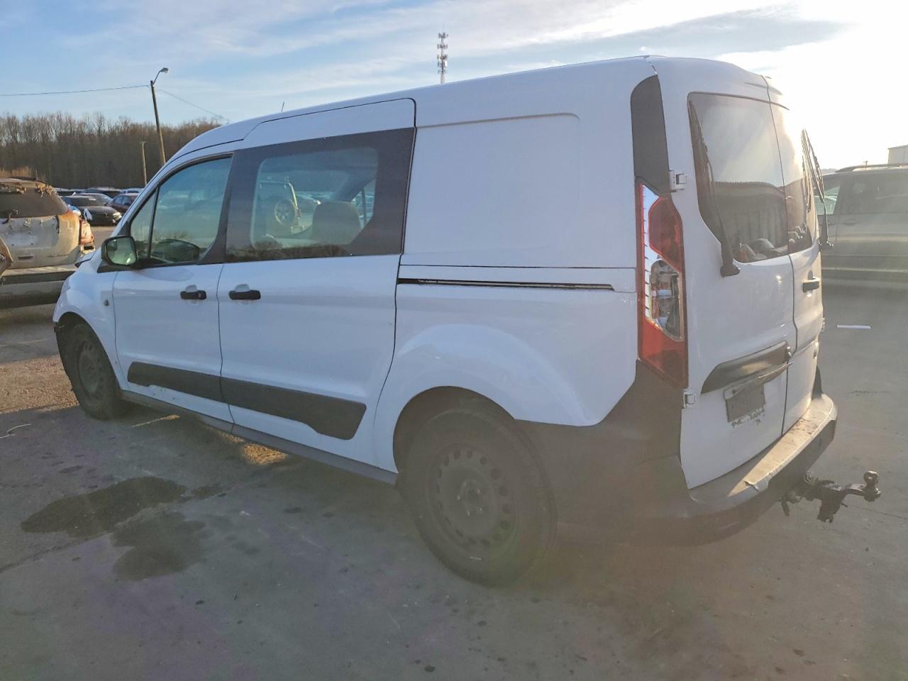 2015 FORD TRANSIT CONNECT XL photo 4