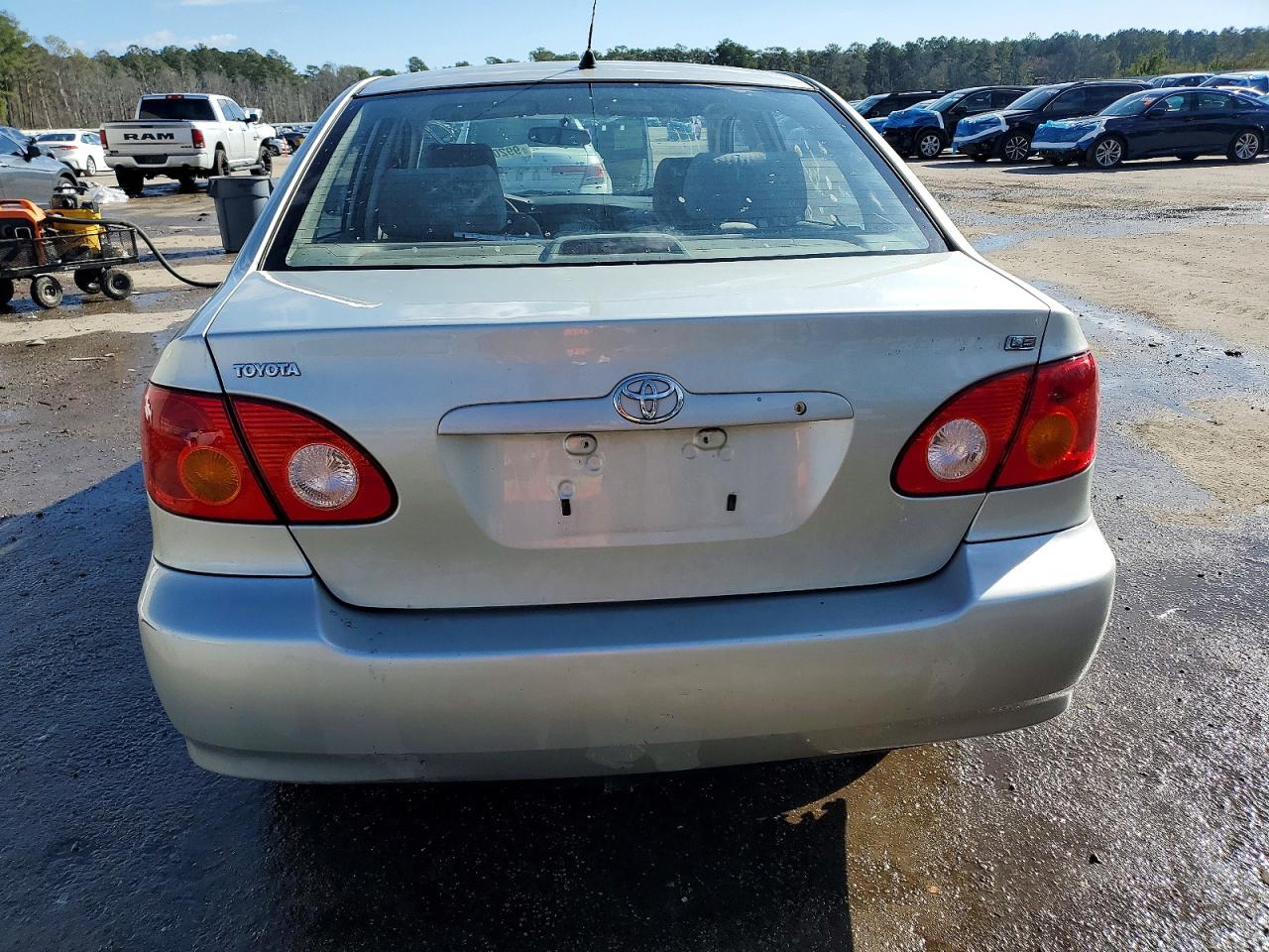 2004 TOYOTA COROLLA CE photo 6