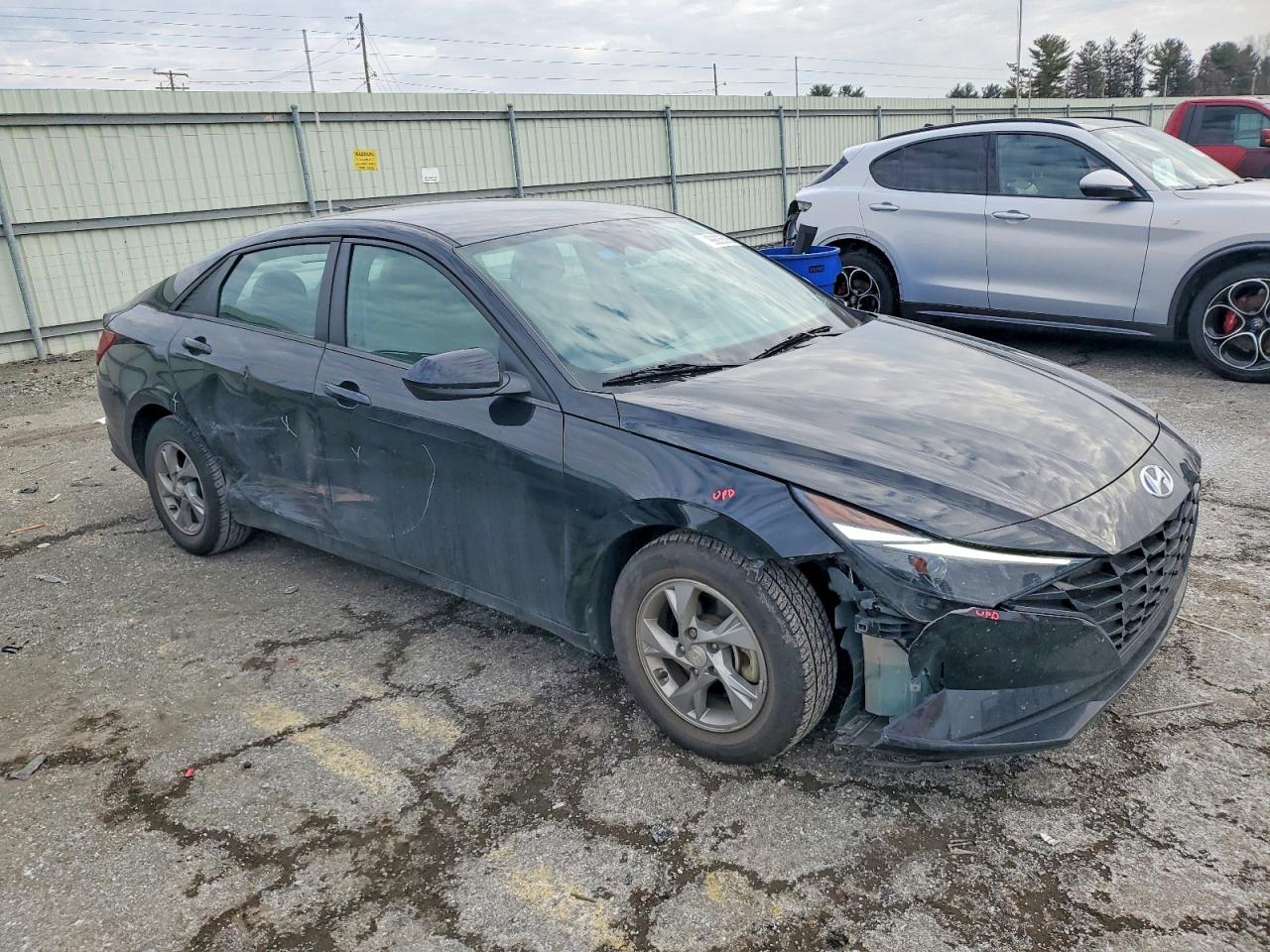 2023 HYUNDAI ELANTRA SE photo 4