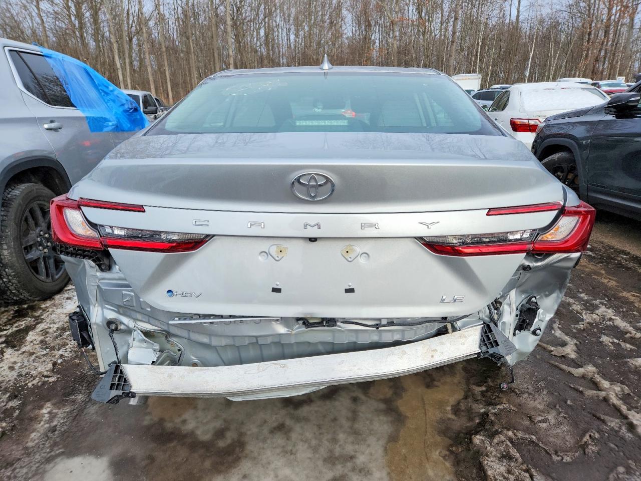 2025 TOYOTA CAMRY XSE photo 6