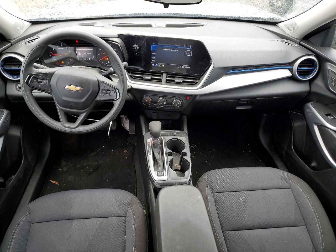 2025 CHEVROLET TRAX LS photo 15
