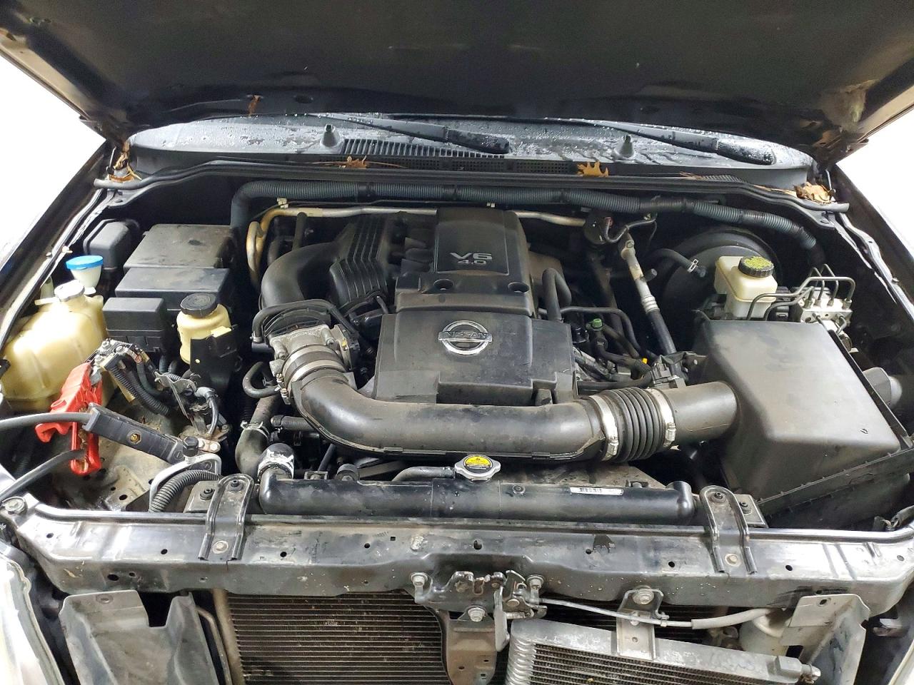 2012 NISSAN PATHFINDER S photo 12