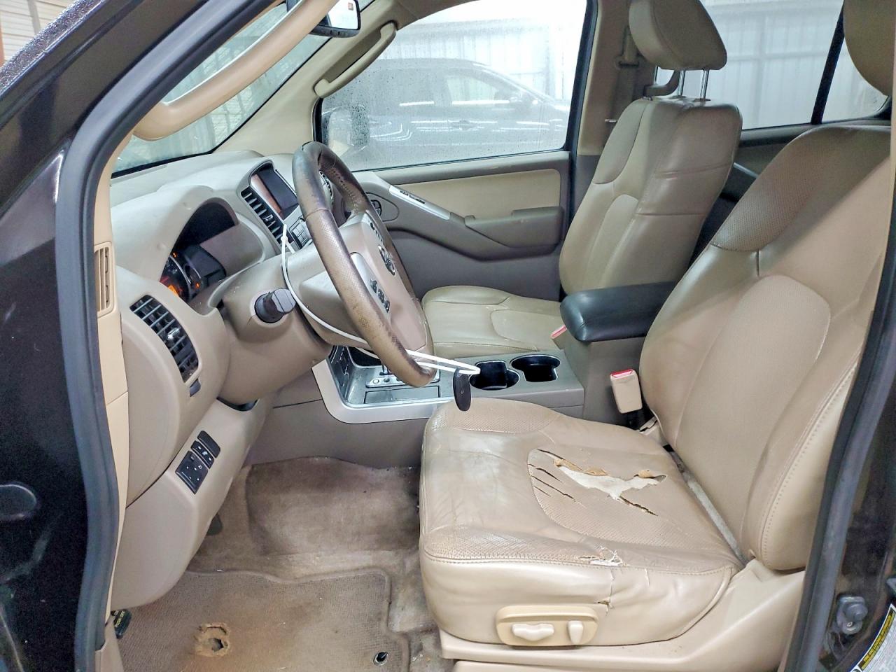 2012 NISSAN PATHFINDER S photo 7