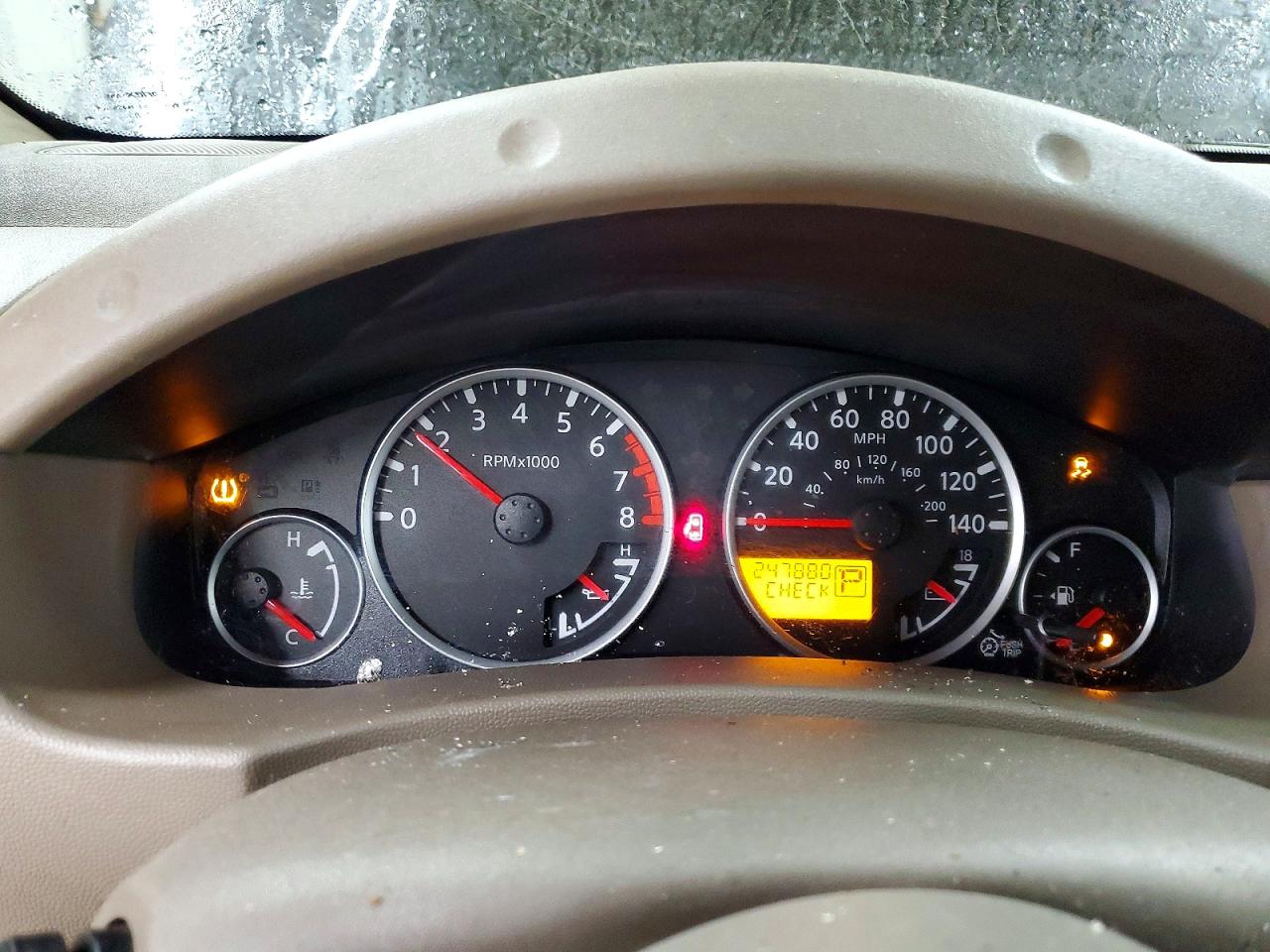 2012 NISSAN PATHFINDER S photo 9