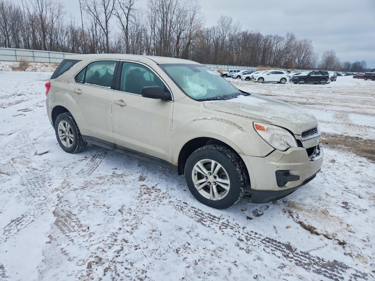 2015 CHEVROLET EQUINOX LS photo 4