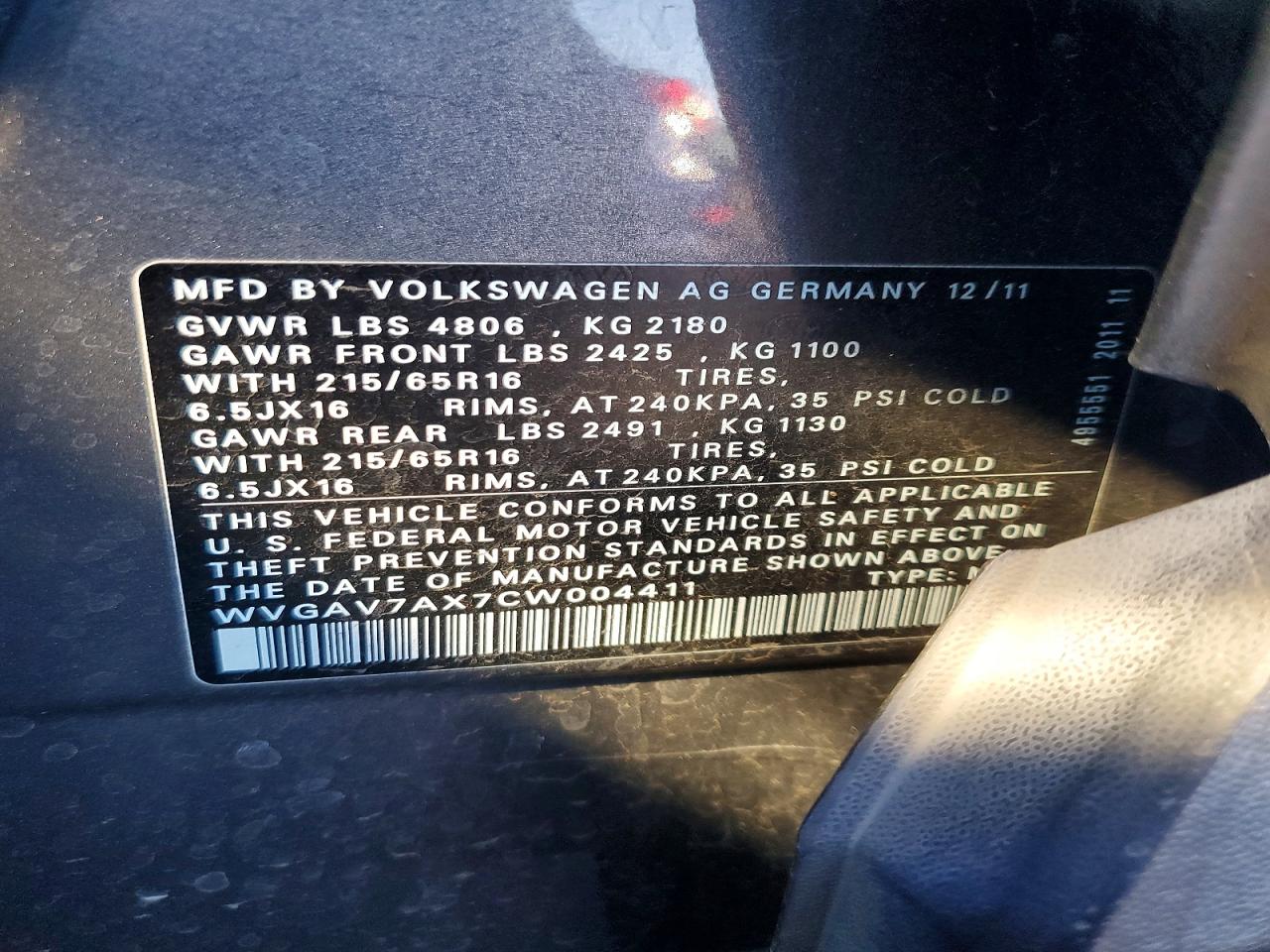 2012 VOLKSWAGEN TIGUAN S photo 13