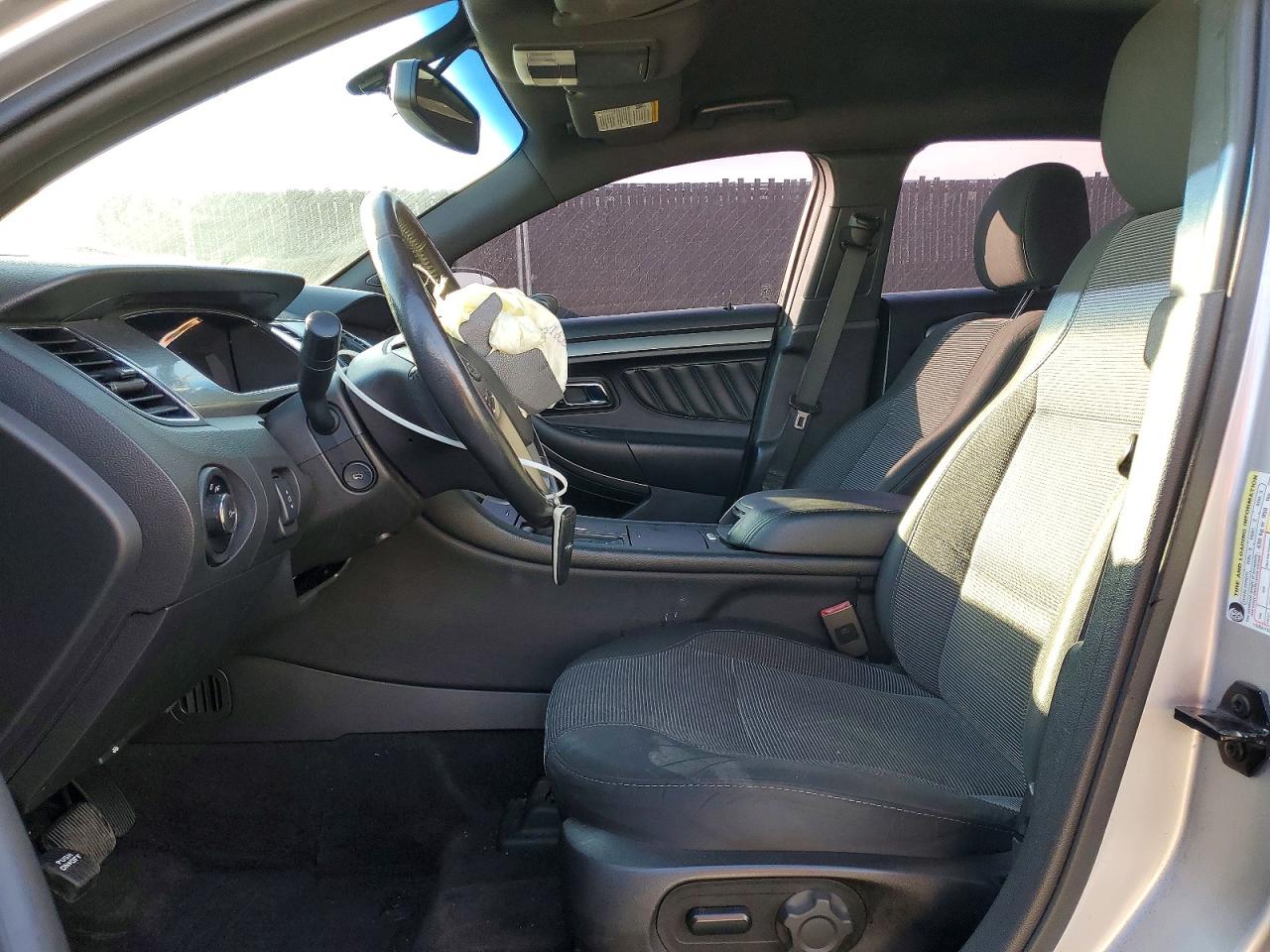 2015 FORD TAURUS SEL photo 7