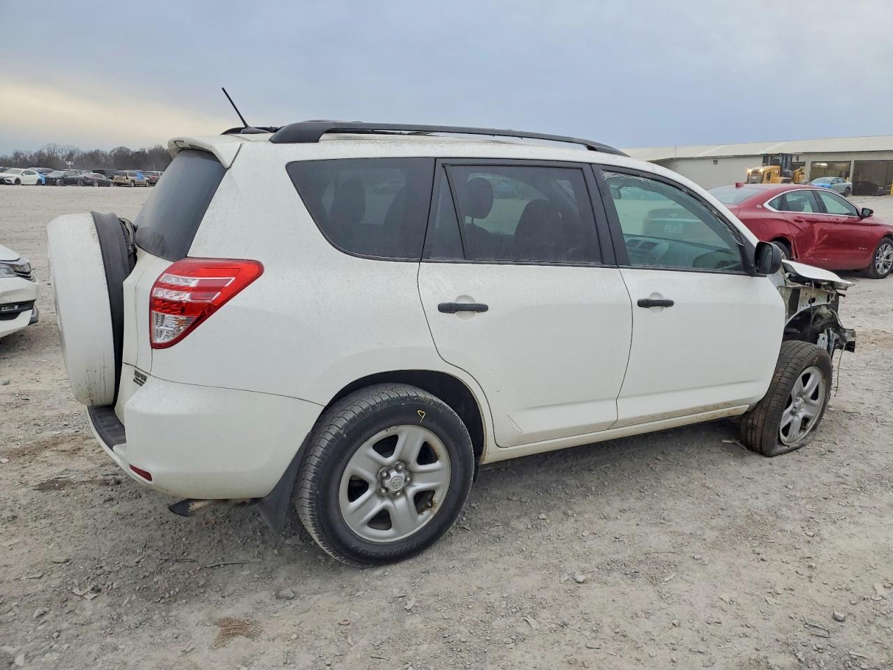2012 TOYOTA RAV4 photo 3
