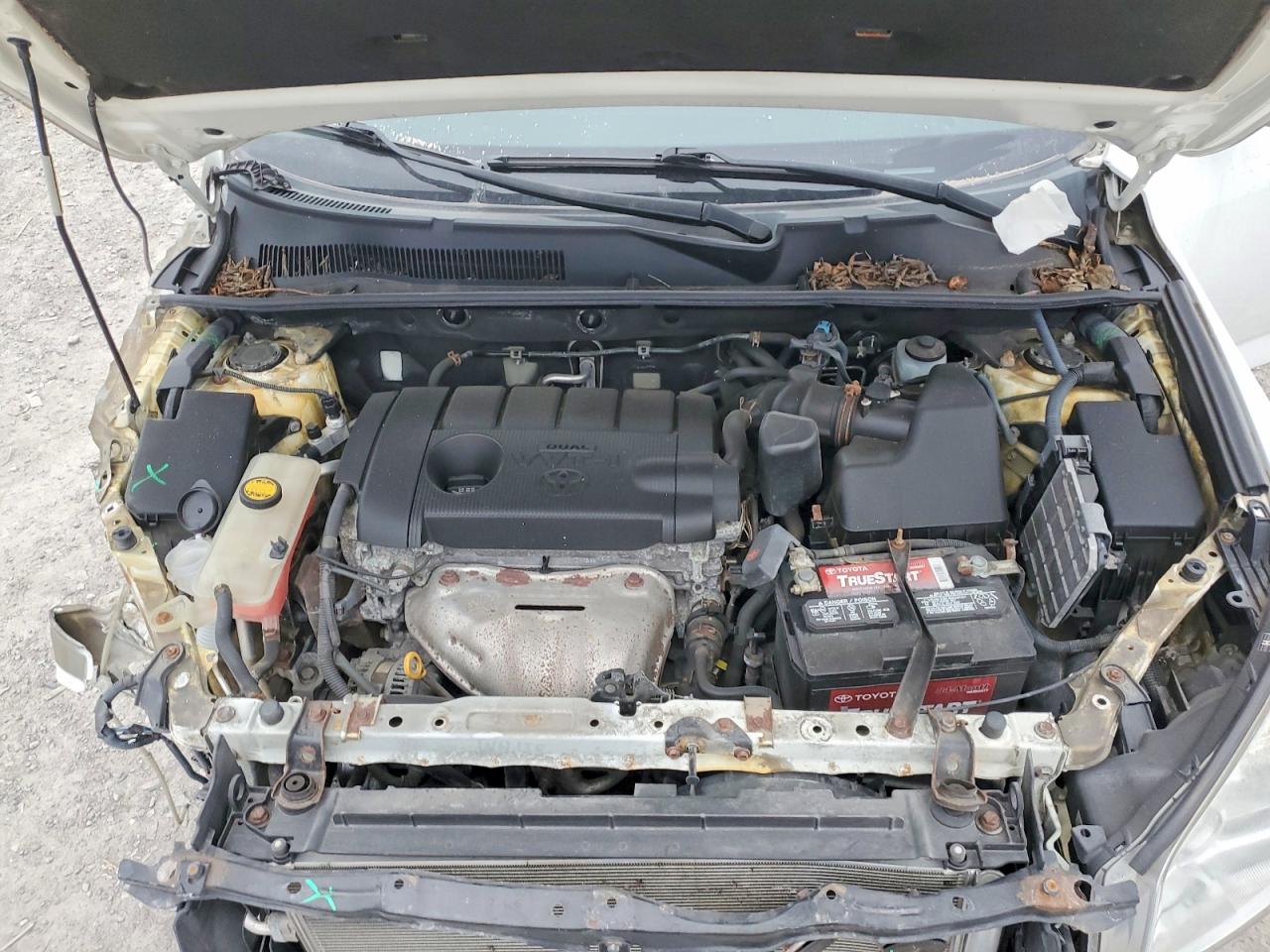 2012 TOYOTA RAV4 photo 12