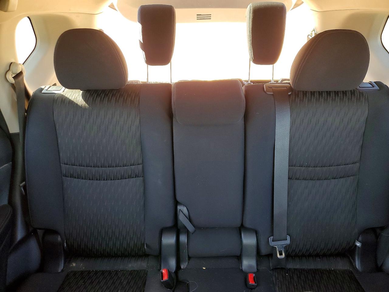 2017 NISSAN ROGUE SV photo 10