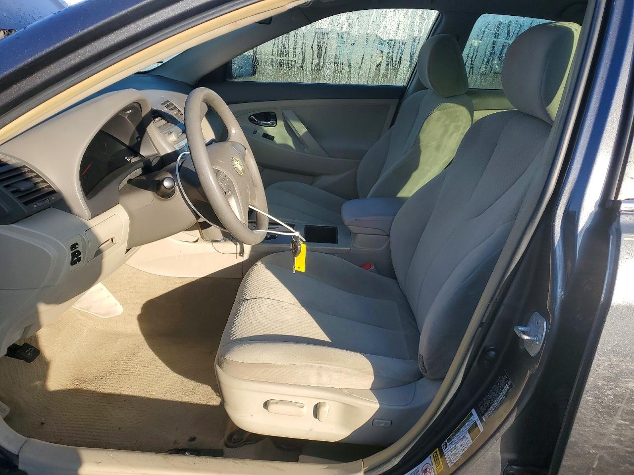 2009 TOYOTA CAMRY BASE photo 7