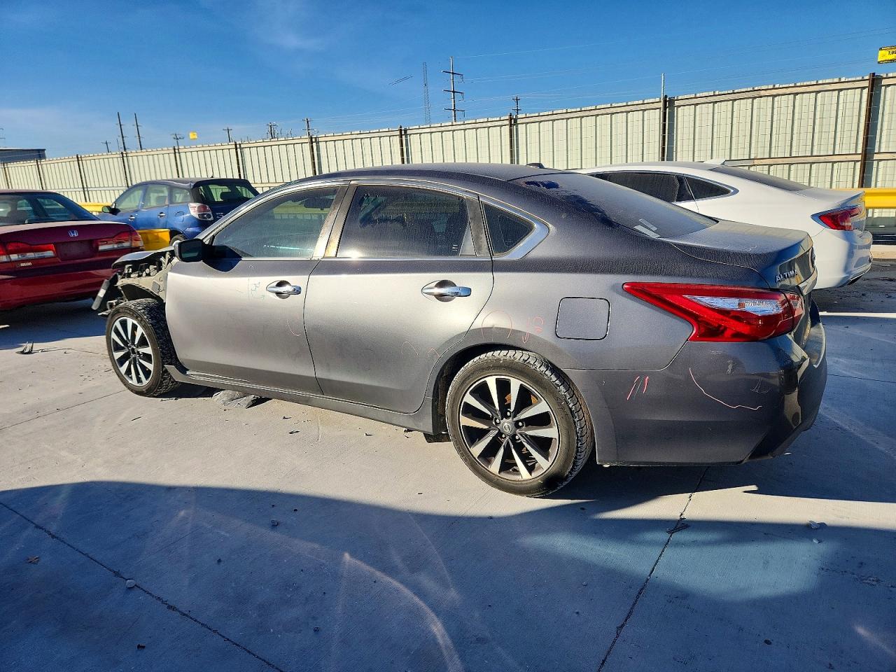 2017 NISSAN ALTIMA 2.5 photo 2