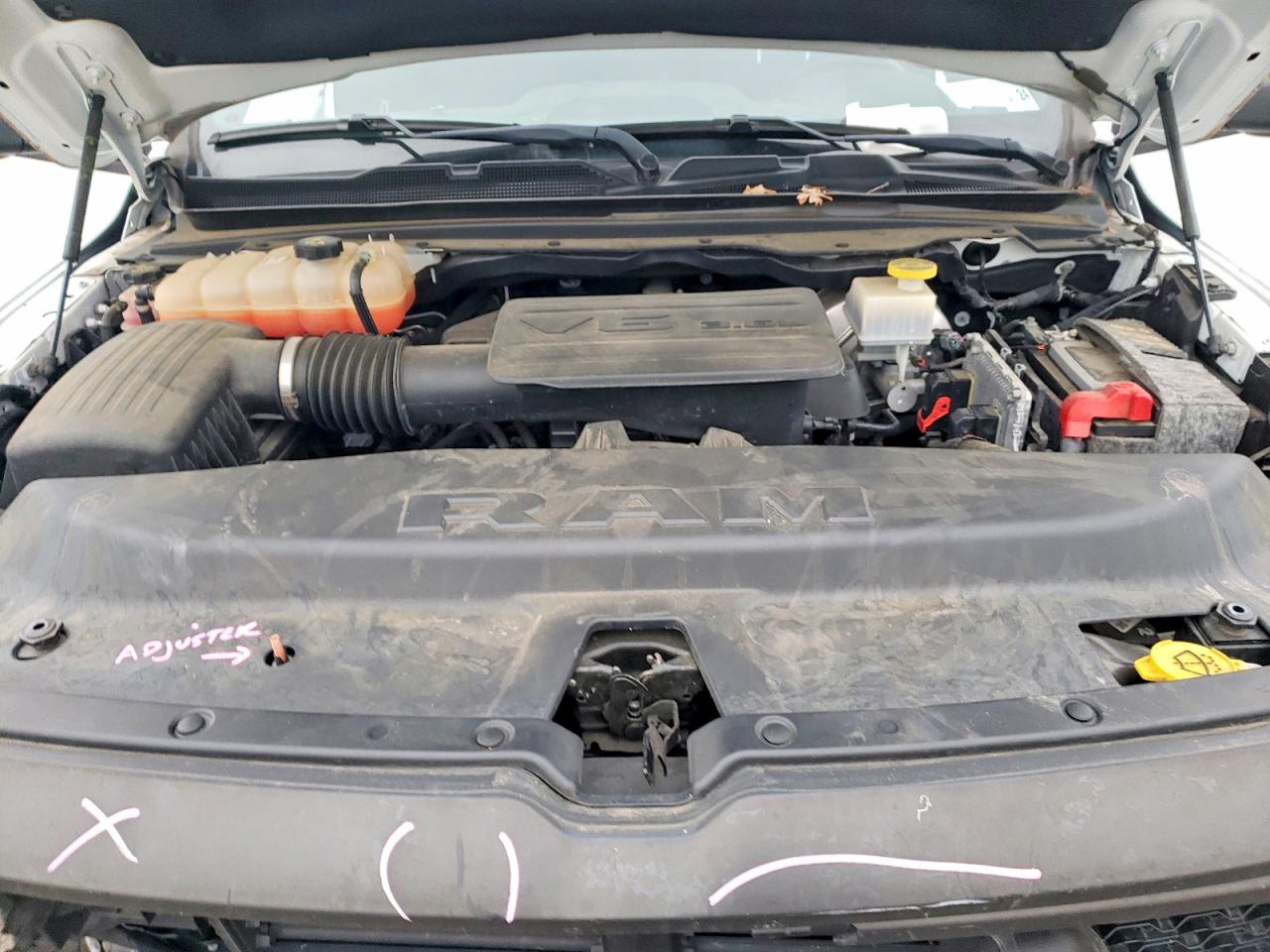2019 RAM 1500 REBEL photo 11