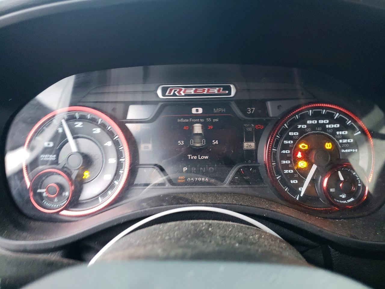2019 RAM 1500 REBEL photo 9
