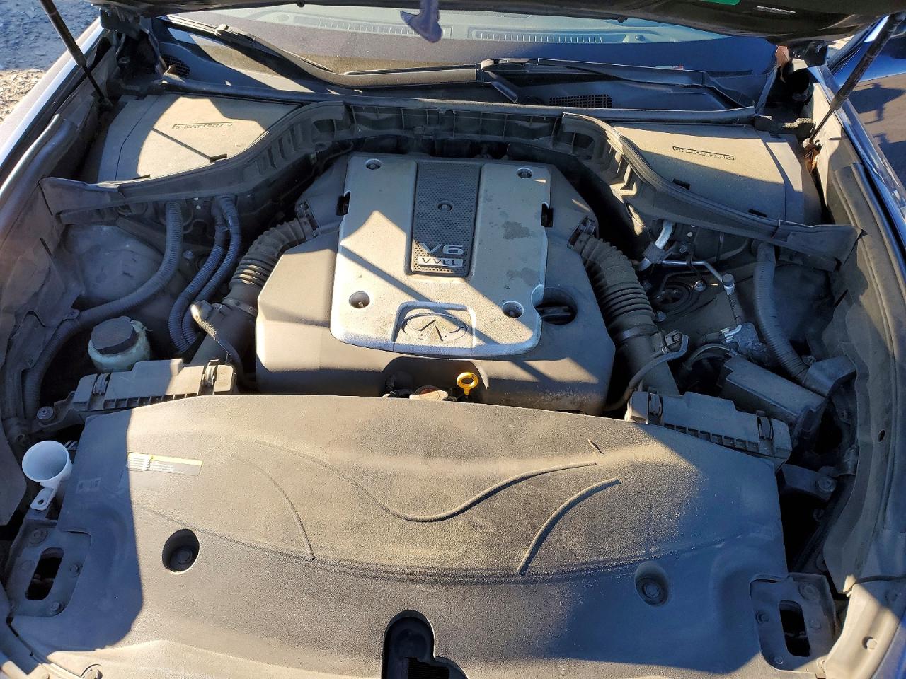 2015 INFINITI Q70L 3.7 photo 31