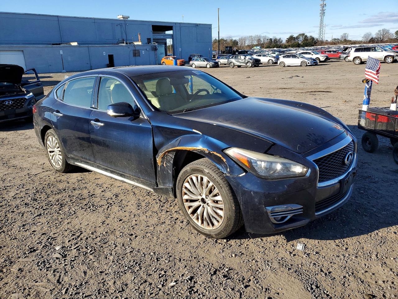 2015 INFINITI Q70L 3.7 photo 10