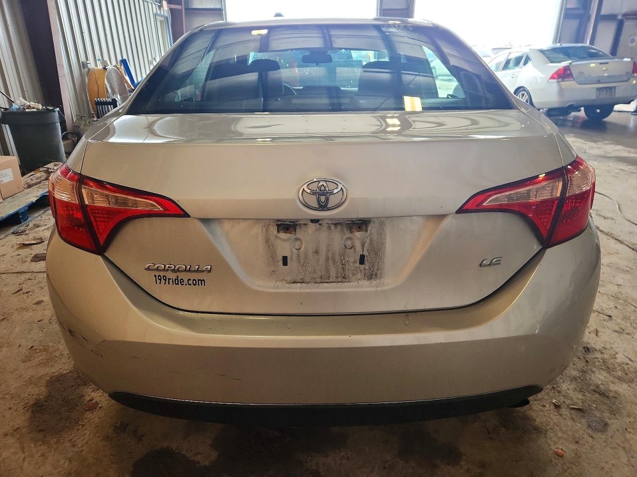 2018 TOYOTA COROLLA L photo 6