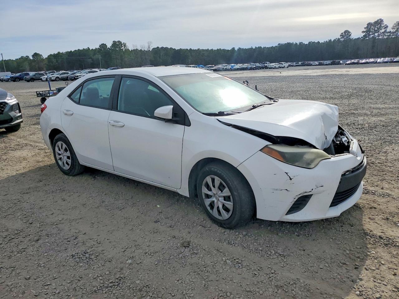 2014 TOYOTA COROLLA L photo 4