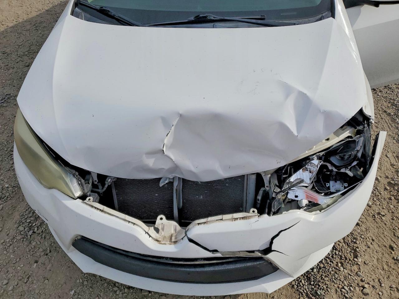 2014 TOYOTA COROLLA L photo 11