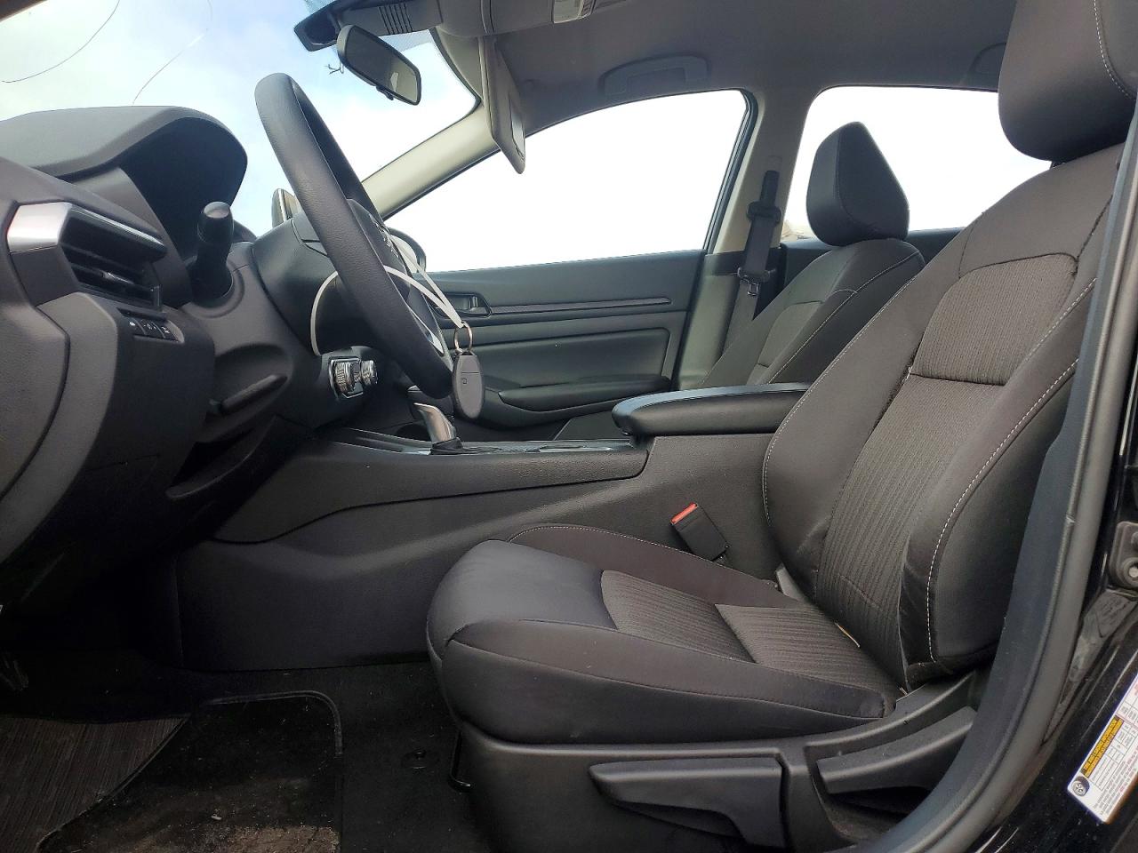 2025 NISSAN ALTIMA photo 7